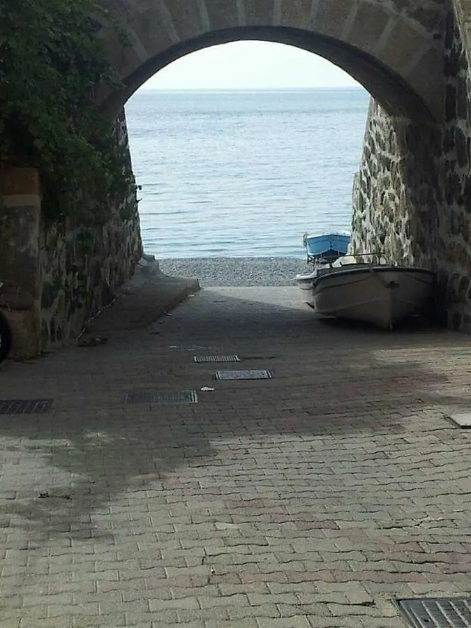 Casa Stella Marina Apartment Scaletta Zanclea 0*,  Italy
